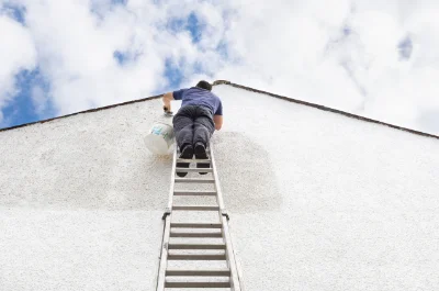 Peinture extérieure à Ambierle — façades et ravalement